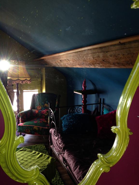 Apartamento Des Gouts Et Des Couleurs Verviers Habitación foto